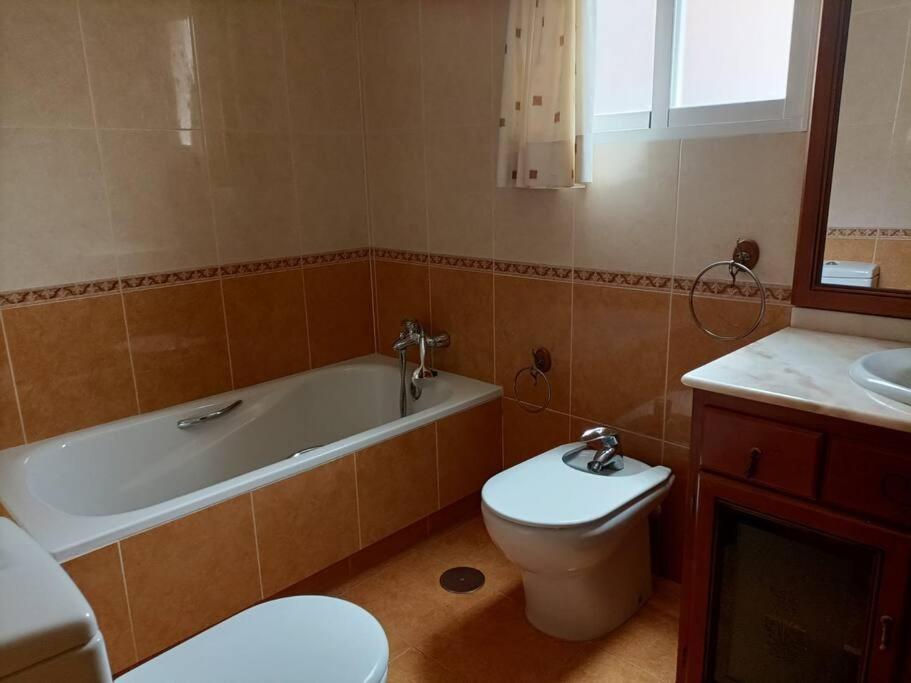Apartamento Centrico En Lorca Apartment Bagian luar foto